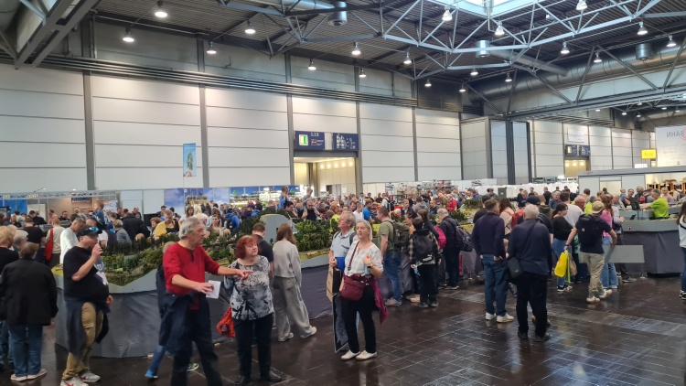 Holz auf der Spur Holz auf der Spur